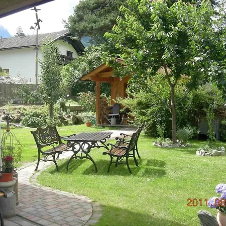 Apartament Haus Schlenz Neustift im Stubaital